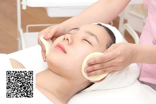 Chăm Sóc Da Mặt Trắng Sáng - Kem Dưỡng tại Meli Spa