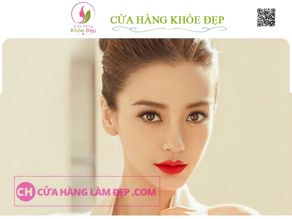Phun Môi Phủ Bóng Collagen